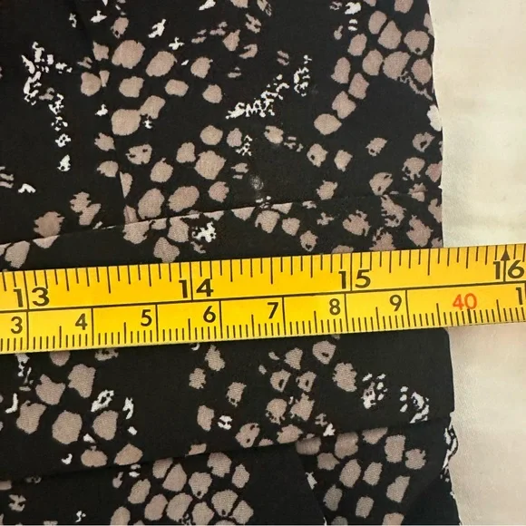 Banana Republic Factory Halter Style Jumpsuit. Animal Print. Size 6. Like New. - Picture 10 of 15